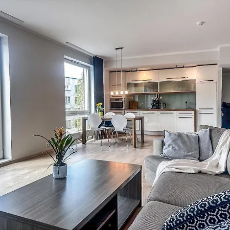 Apartment Spacious 1-br, Central, Fully Equipped, Smart Tv Tallinn
